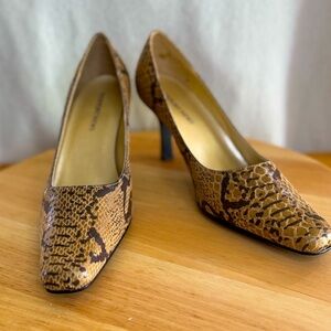 Dark Brown & Tan Snake Print Women's Pumps